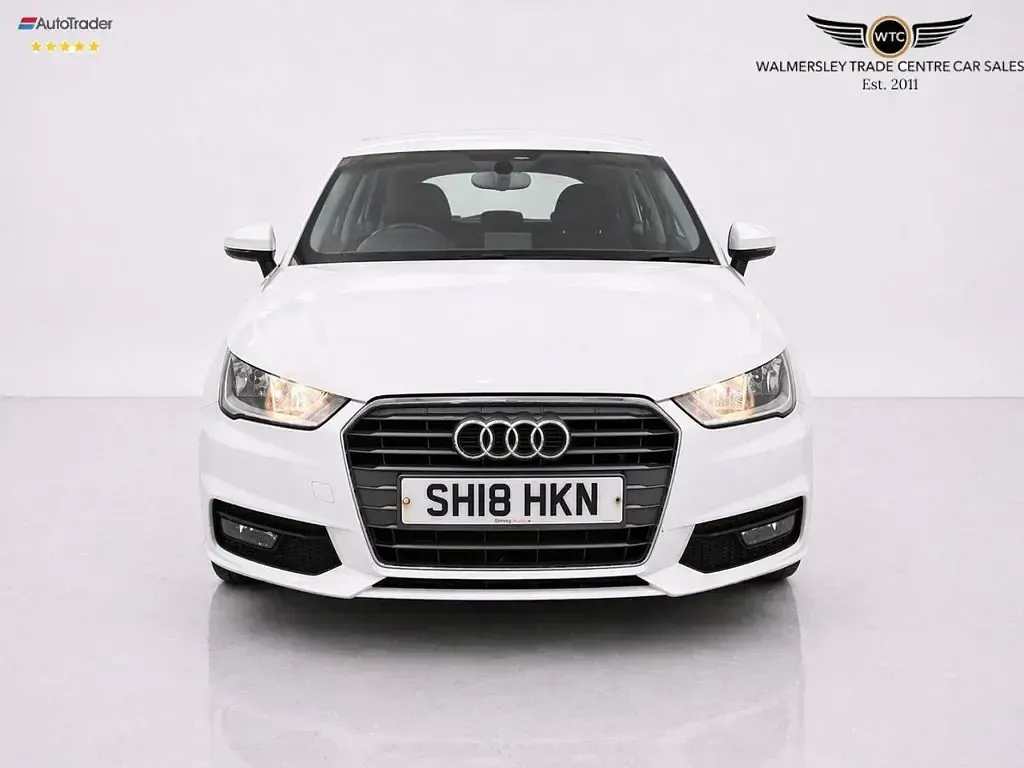 Used Audi A1 Sport 95 HP (69 kW) 2018 White Hatchback