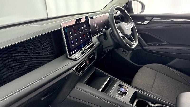 Used VW Tiguan Match 150 HP (110 kW) 2024 Grey SUV