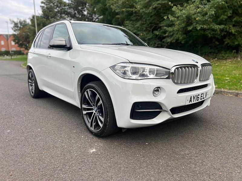 White Used 2016 BMW X5 Sport Line SUV | £16,495 (Fair price) - Image 1/4