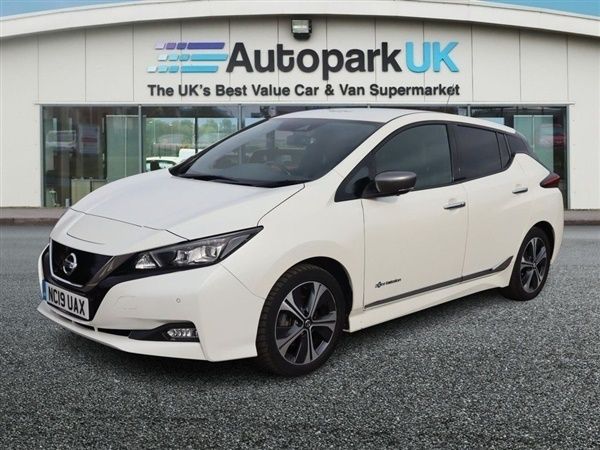 White Used 2019 Nissan Leaf Tekna Hatchback | £7,495 (A bit pricey) - Image 1/1