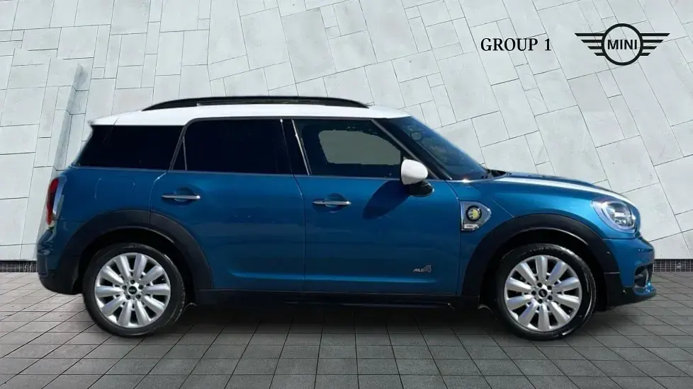 Used Mini Cooper S Countryman Chili 224 HP (164 kW) 2017 Blue SUV