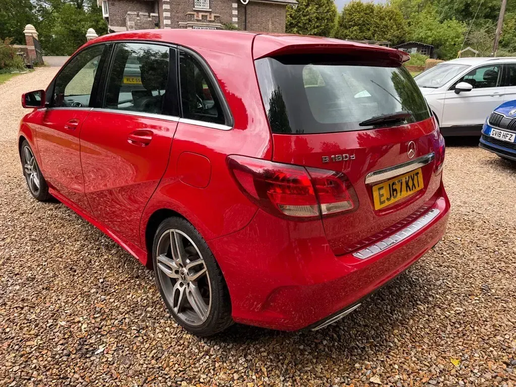 Used Mercedes B180 AMG line 109 HP (80 kW) 2017 Red Hatchback