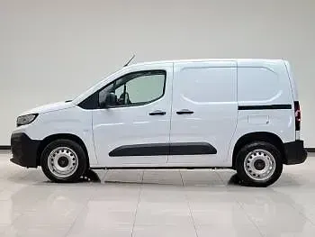 Used Peugeot Partner 131 HP (96 kW) 2024 White MPV
