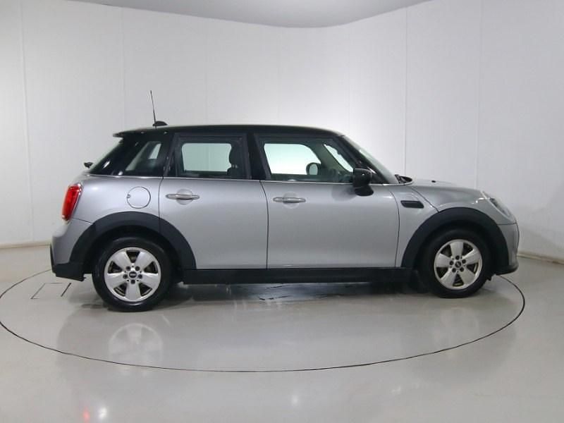 Used Mini Cooper Comfort 134 HP (98 kW) 2023 Silver Hatchback