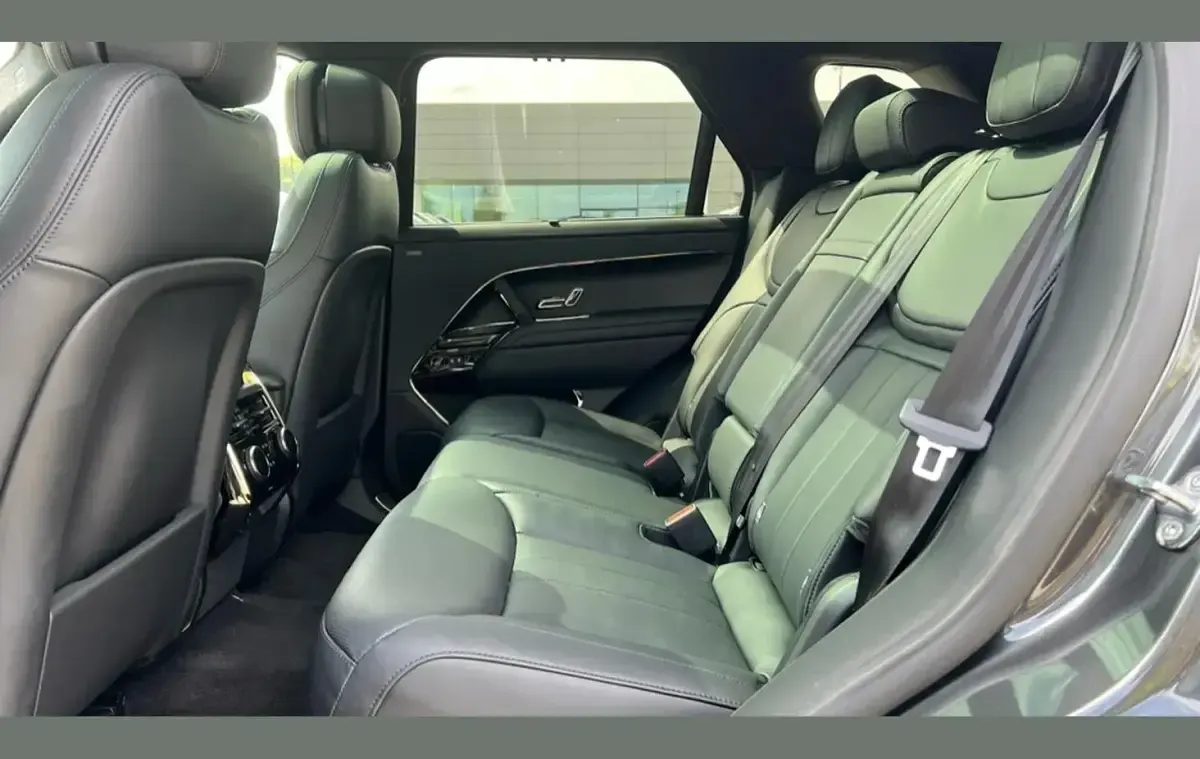 Used Land Rover Range Rover Sport Autobiography 460 HP (338 kW) 2025 Grey SUV