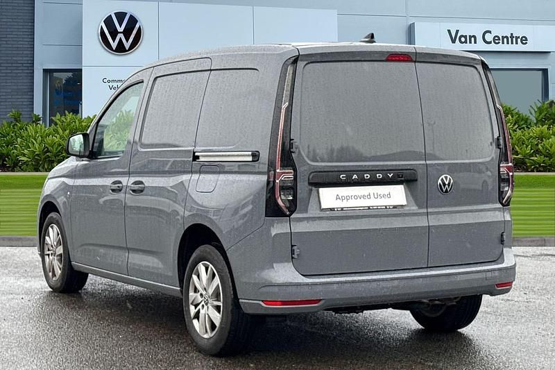 Used VW Caddy Pro 116 HP (85 kW) 2025 Grey MPV