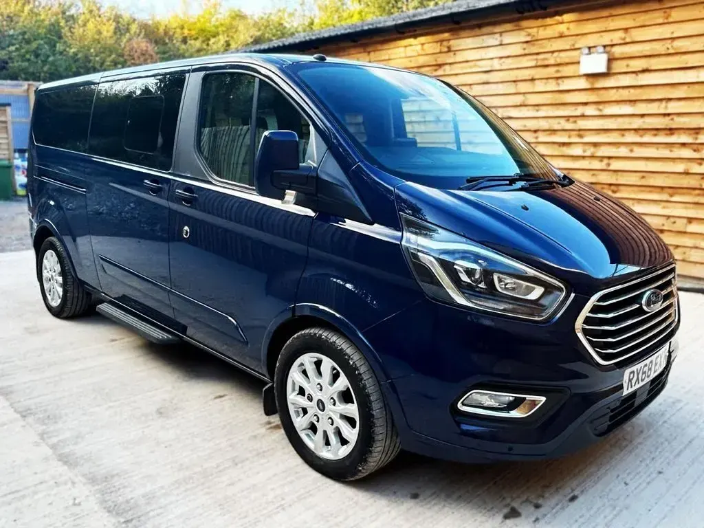 Used Ford Tourneo 2019 Blue MPV
