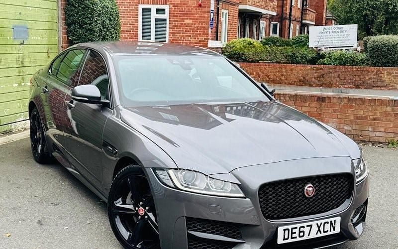Used Jaguar XF R-Sport 179 HP (131 kW) 2020 Sedan