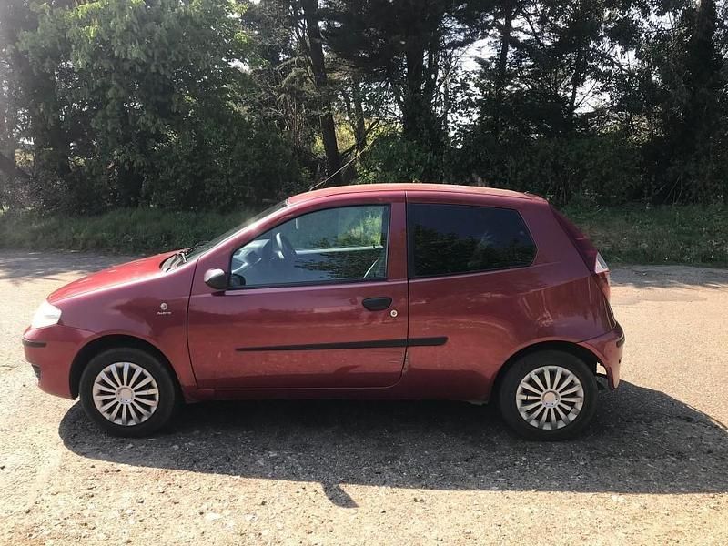 Used Fiat Punto Active 59 HP (43 kW) 2005 Hatchback