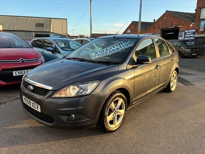 Used Ford Focus Zetec 110 HP (80 kW) 2009 Grey Hatchback