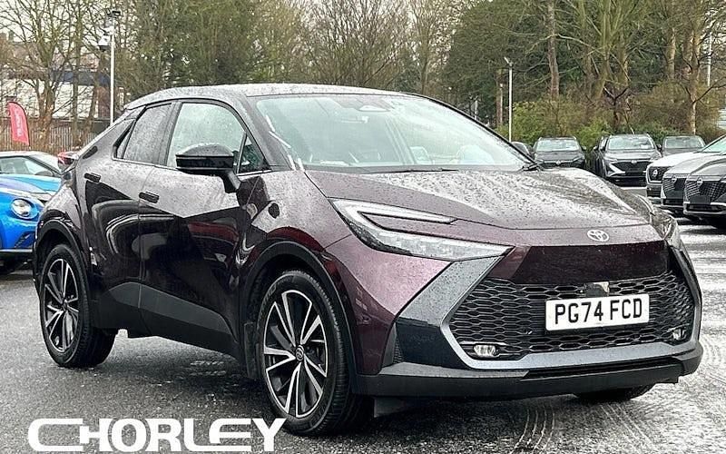 Used 2026 Toyota C-HR SUV | £28,539 (Expensive) - Image 1/4