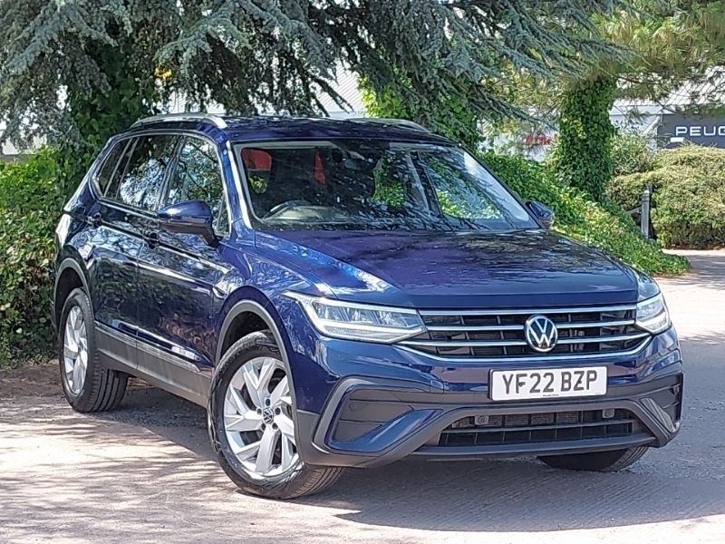 Blue Used 2022 VW Tiguan Allspace Life SUV | £25,098 (Fair price) - Image 1/4