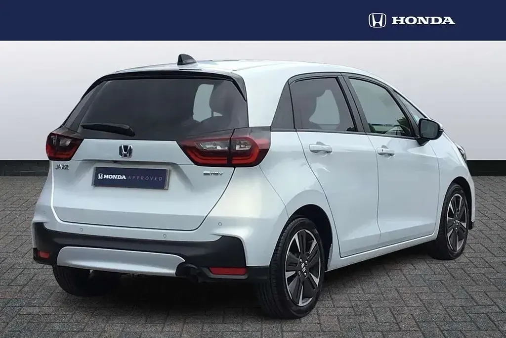 Used Honda Jazz Advance 122 HP (89 kW) 2025 White Hatchback