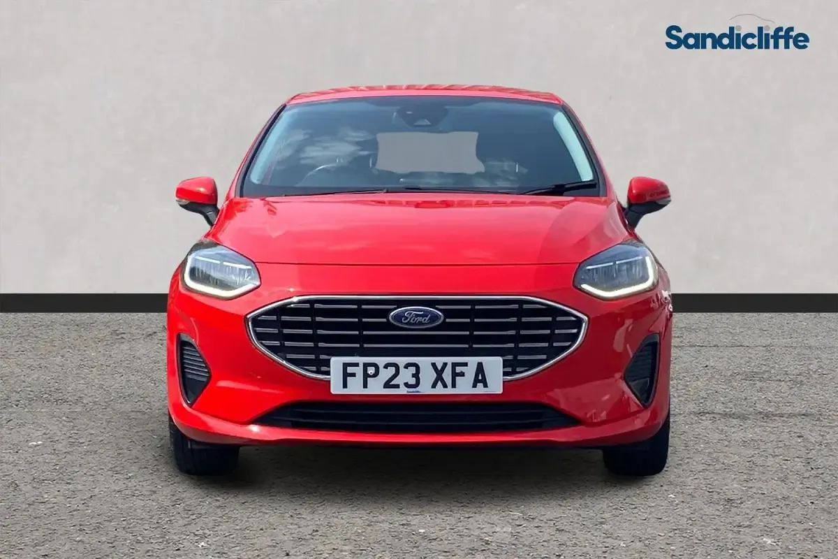 Used Ford Fiesta Titanium 100 HP (73 kW) 2023 Red Hatchback