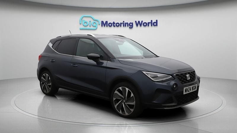 Used 2024 Seat Arona FR Sport SUV | £16,200 (Fair price) - Image 1/4
