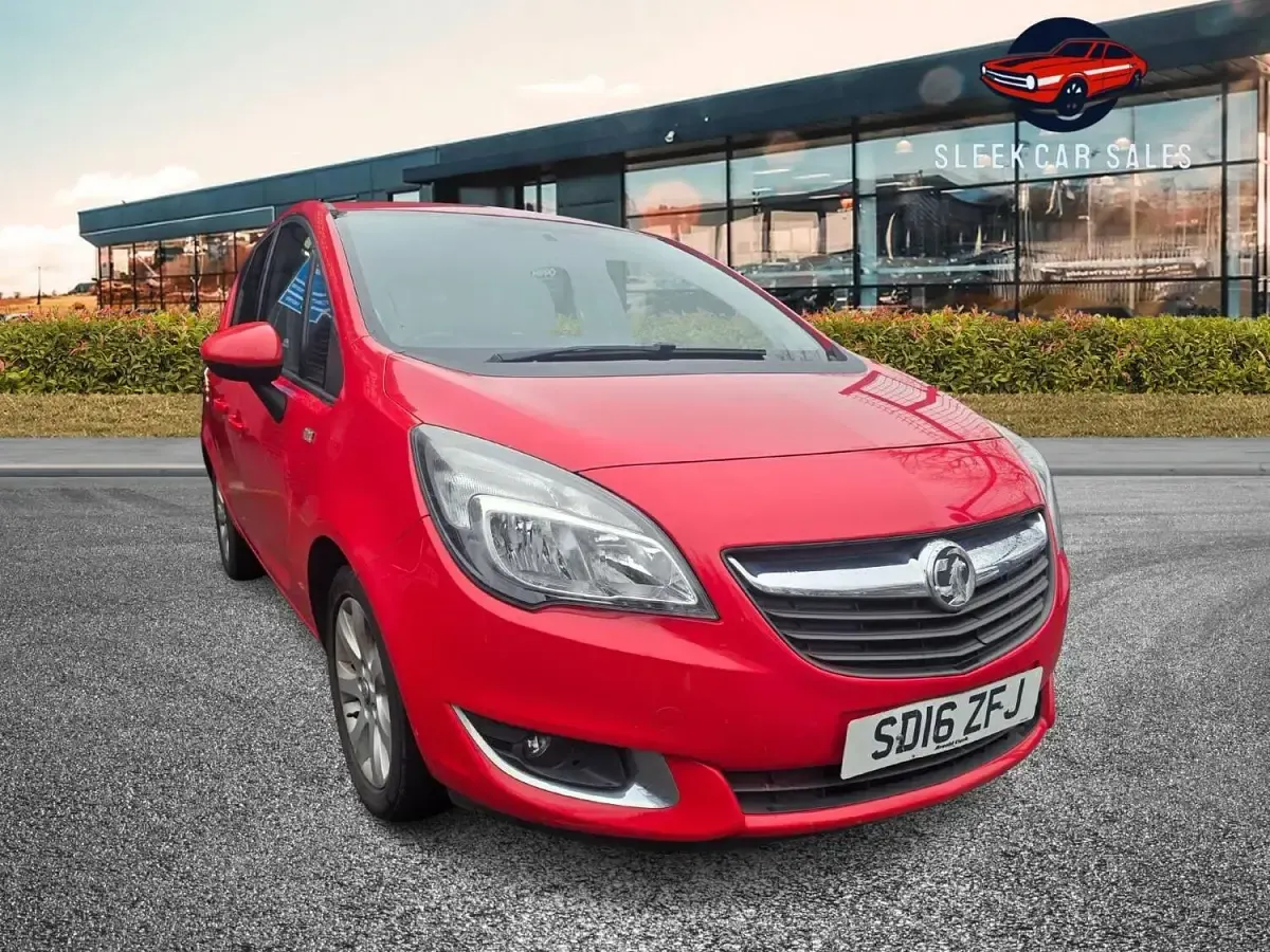 Used Vauxhall Meriva 98 HP (72 kW) 2016 Red MPV