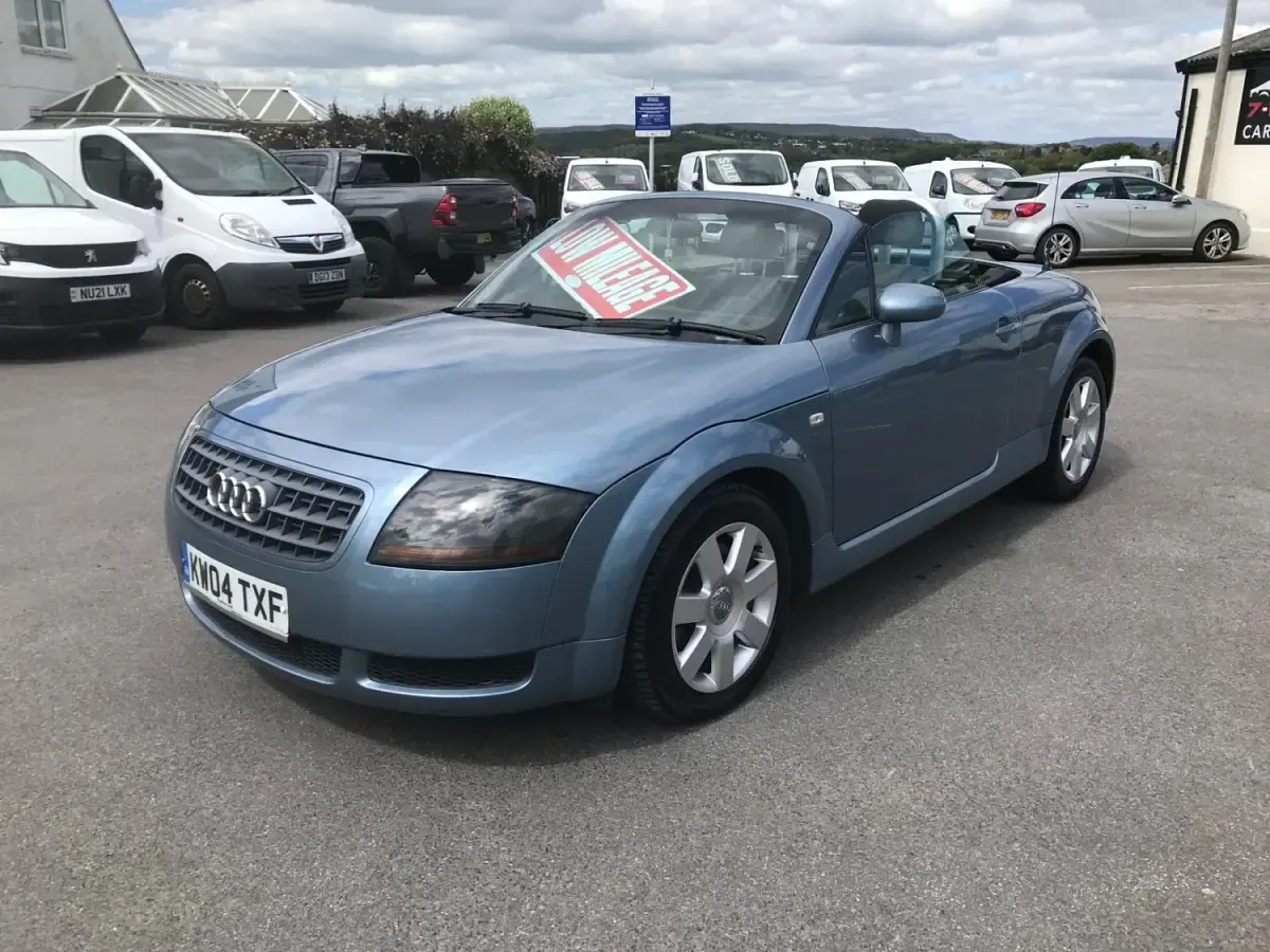 Begagnad Audi TT 2004 Blå Sportkupé