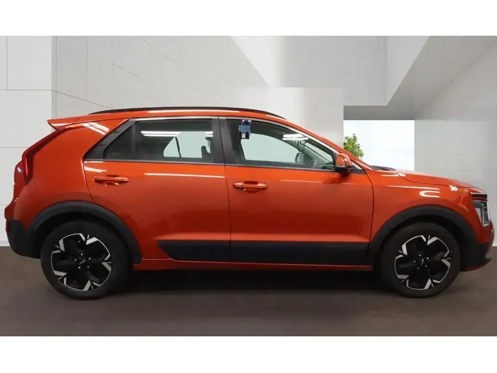 Used Kia e-Niro 11 kW (15 HP) 2023 SUV