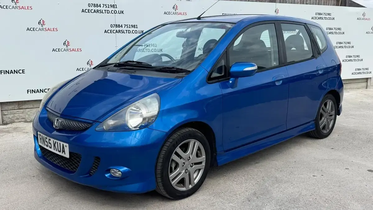 Used Honda Jazz Sport 83 HP (61 kW) 2006 Blue Hatchback