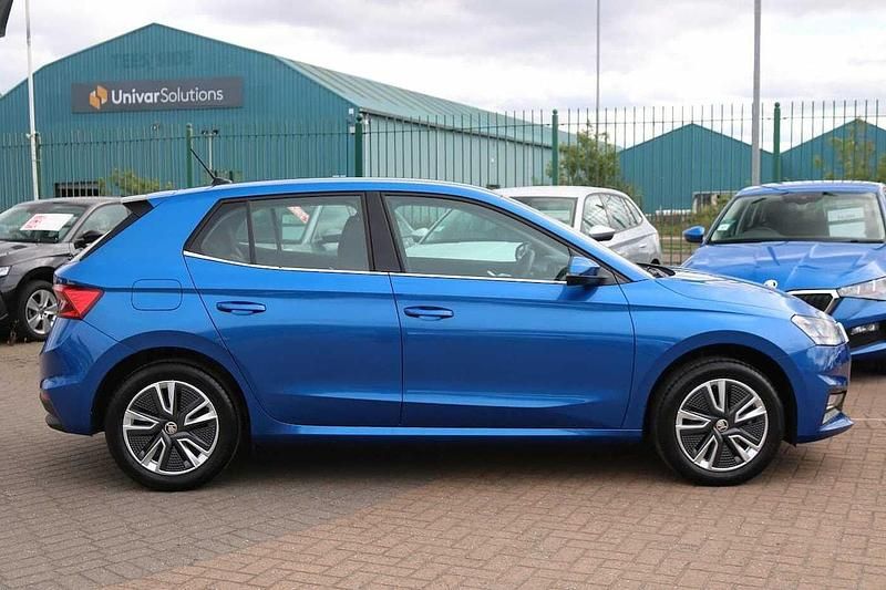 Used Skoda 110 R SE L 81 HP (59 kW) 2023 Race blue metallic Hatchback