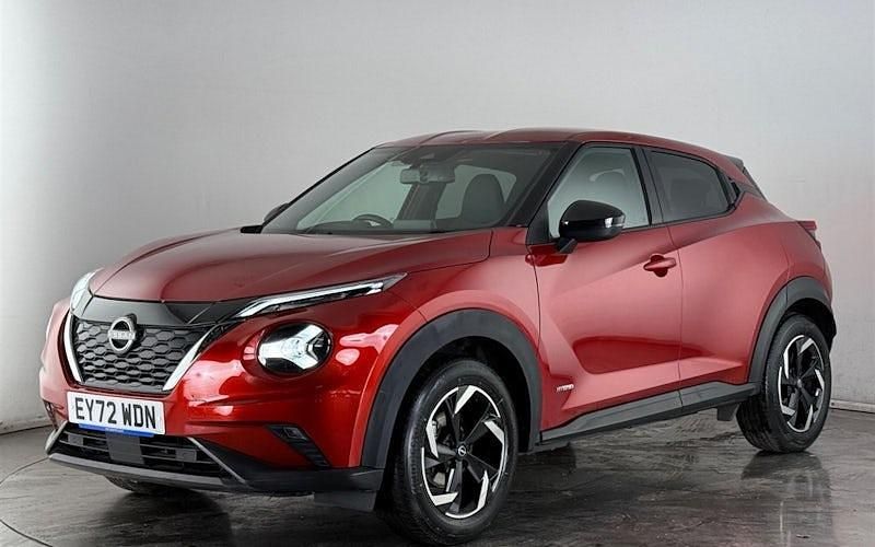 Used Nissan Juke N-Connecta 143 HP (105 kW) 2023 Red SUV