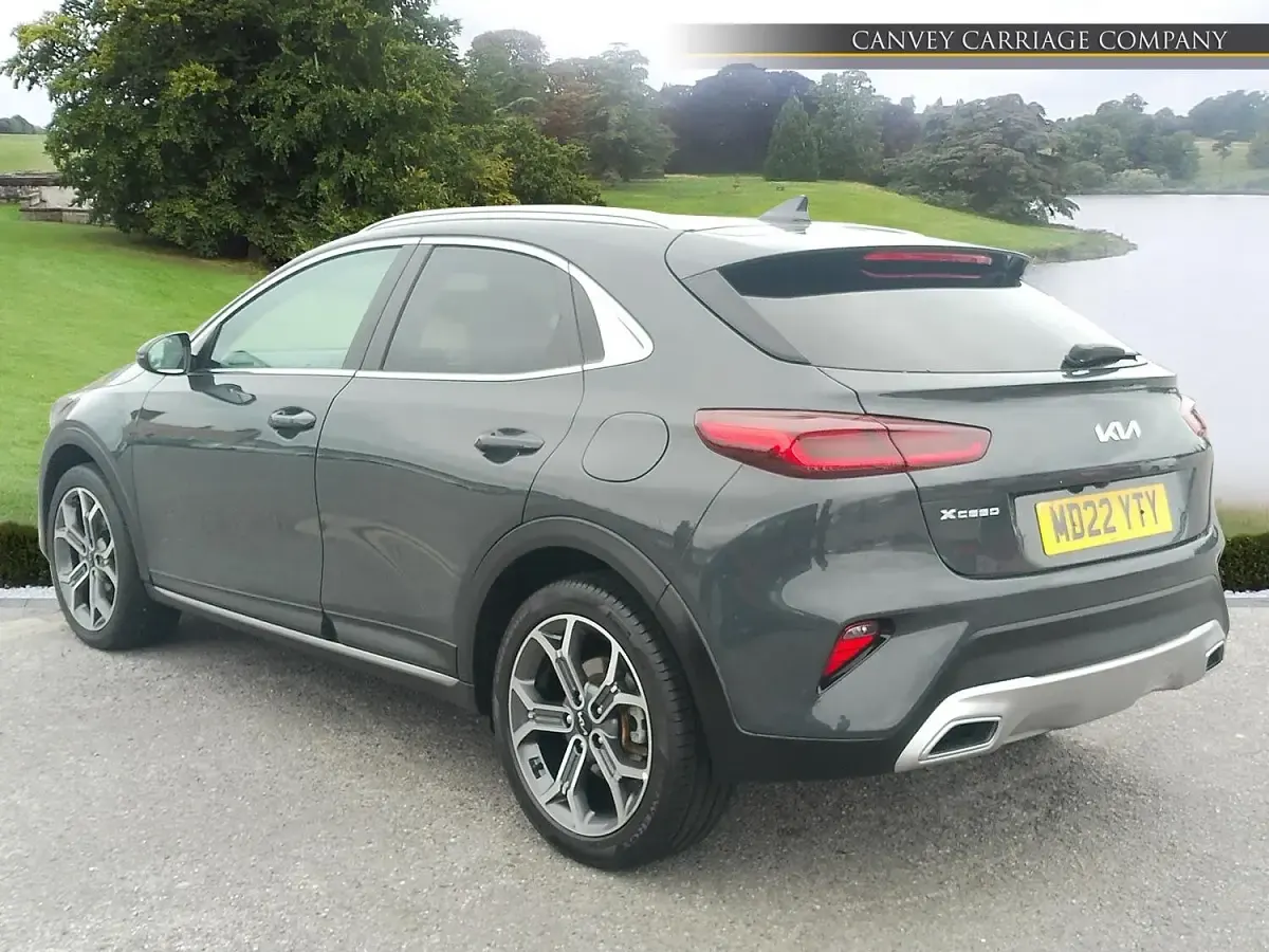 Used Kia XCeed 158 HP (116 kW) 2022 Grey SUV