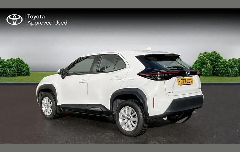 Used Toyota Yaris Cross 113 HP (83 kW) 2022 White SUV