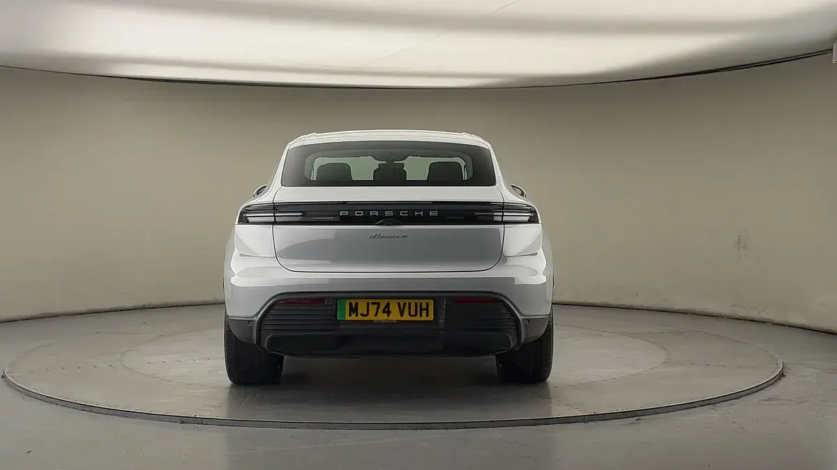 Used Porsche Macan 300 kW (408 HP) 2024 Grey SUV