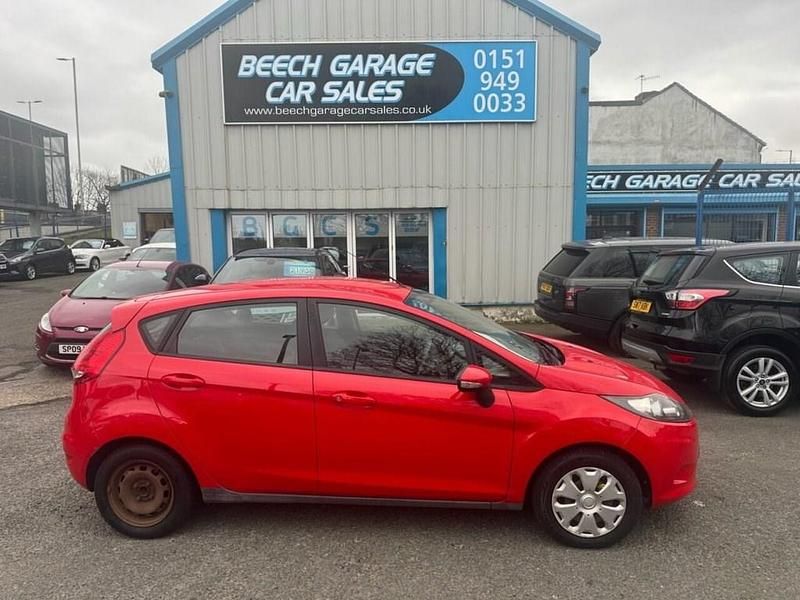 Used Ford Fiesta 95 HP (69 kW) 2010 Red Hatchback