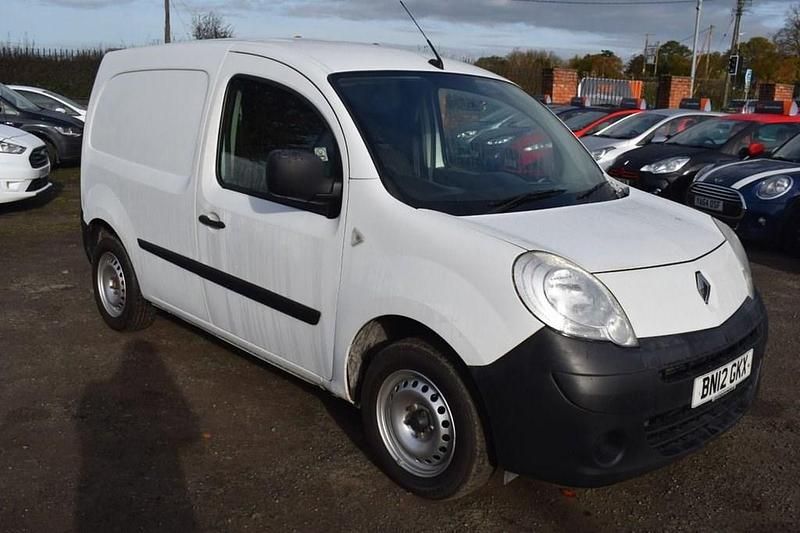 White Used 2012 Renault Kangoo MPV | £2,495 - Image 1/4