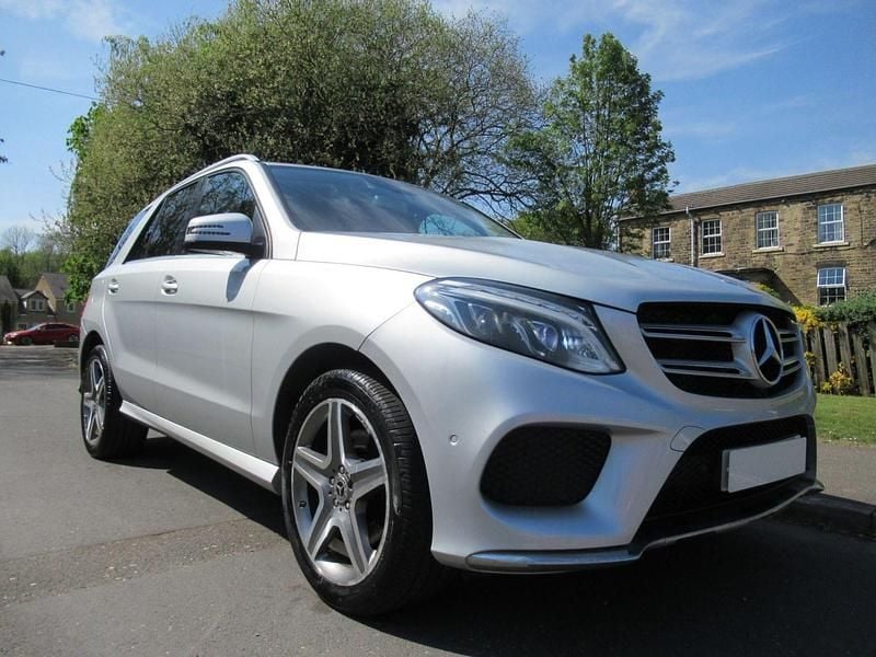 Used Mercedes GLE250 AMG line 2017 Silver Estate