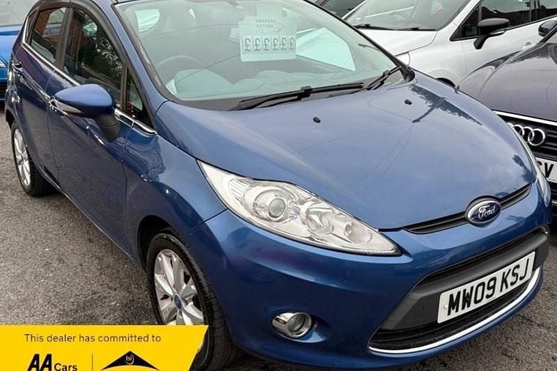 Blue Used 2009 Ford Fiesta Zetec Hatchback | £2,899 (Fair price) - Image 1/1