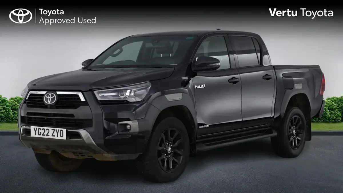 Used Toyota HiLux 204 HP (150 kW) 2022 Pickup