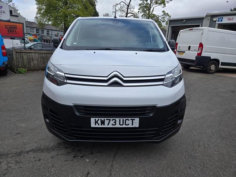 Usado Citroën Dispatch 2023 Branco Monovolume