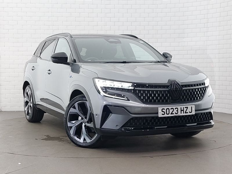 Grey Used 2023 Renault Austral Techno Esprit Alpine SUV | £25,998 (Fair price) - Image 1/4