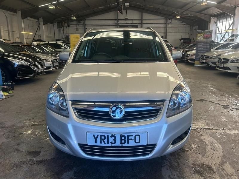 Used Vauxhall Zafira 2013 Silver MPV