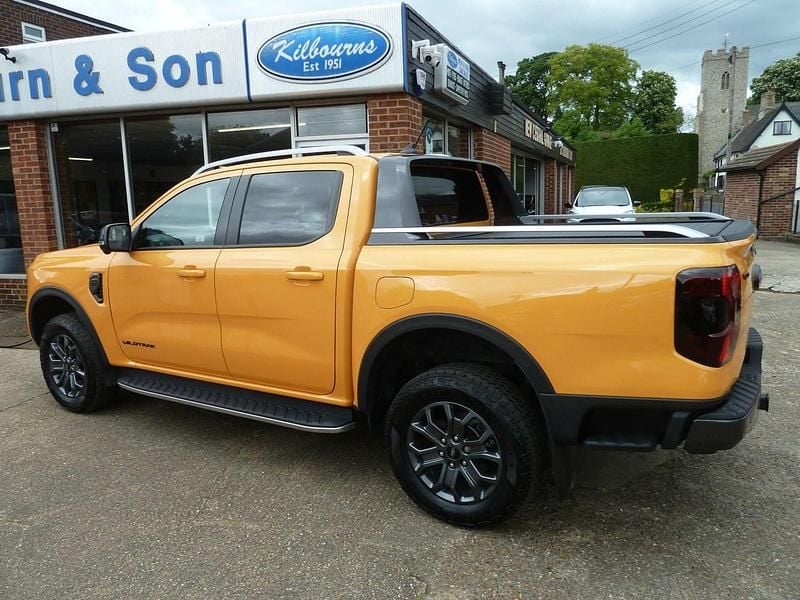 Used Ford Ranger Wildtrack 202 HP (148 kW) 2024 Orange Pickup