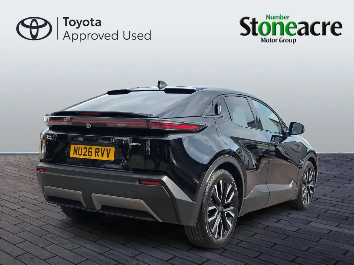 Used Toyota C-HR Design 224 HP (164 kW) 2026 Black SUV