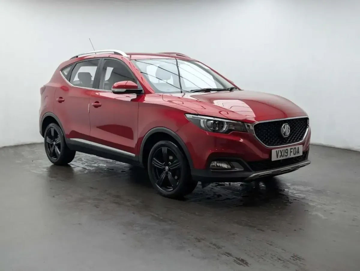 Used MG ZS Exclusive 111 HP (81 kW) 2019 Red SUV