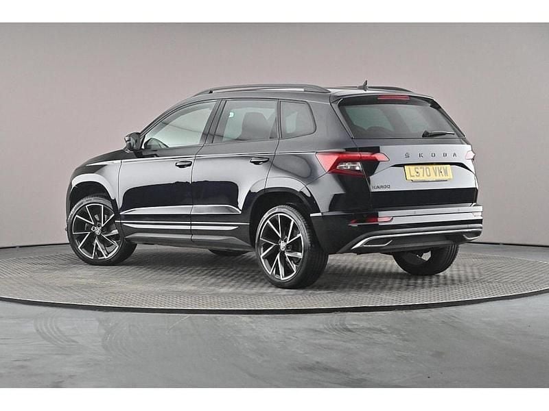 Used Skoda Karoq SportLine 110 HP (80 kW) 2021 Crystal black metallic SUV