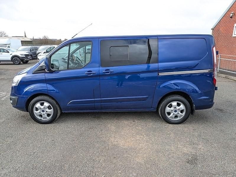 Used Ford Transit Custom Limited 130 HP (95 kW) 2017 Blue Van