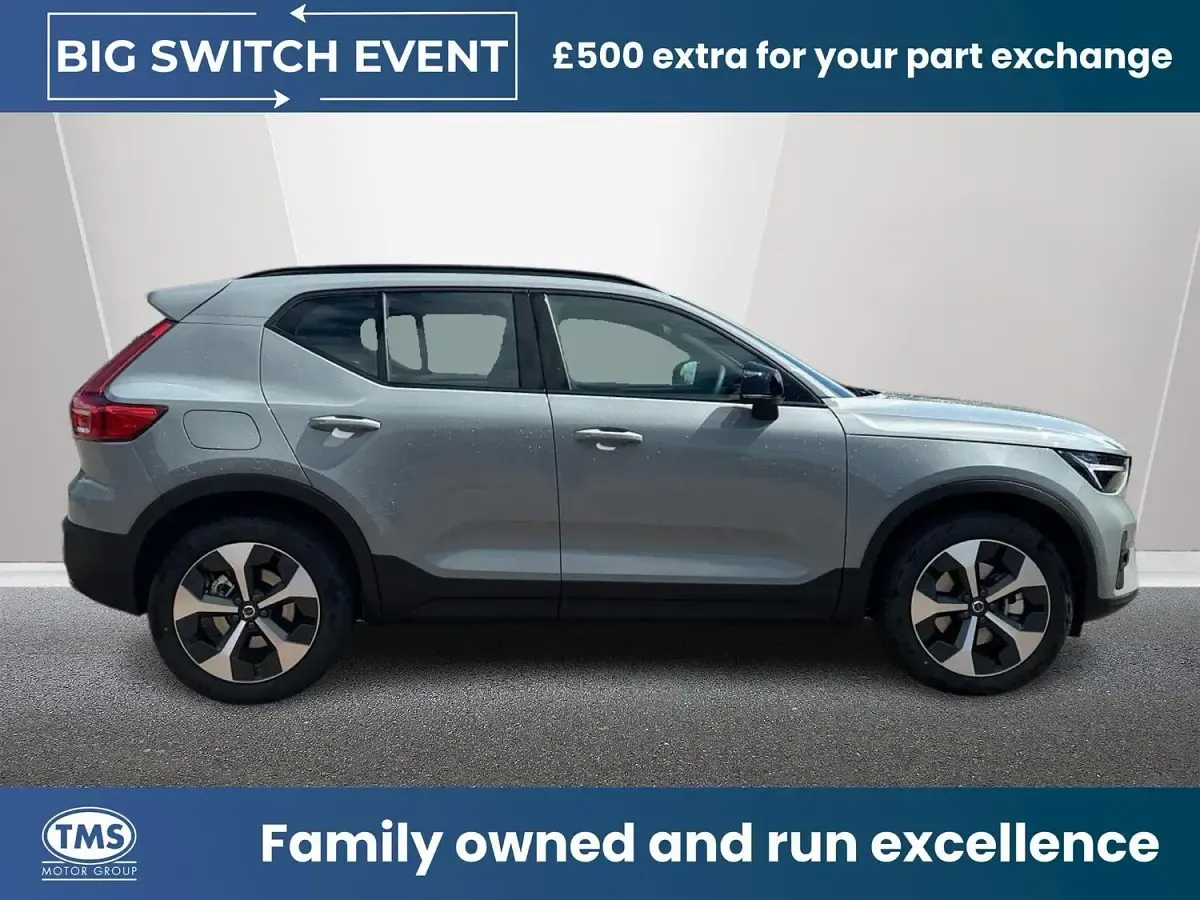 New Volvo XC40 Plus 163 HP (119 kW) 2026 Grey SUV