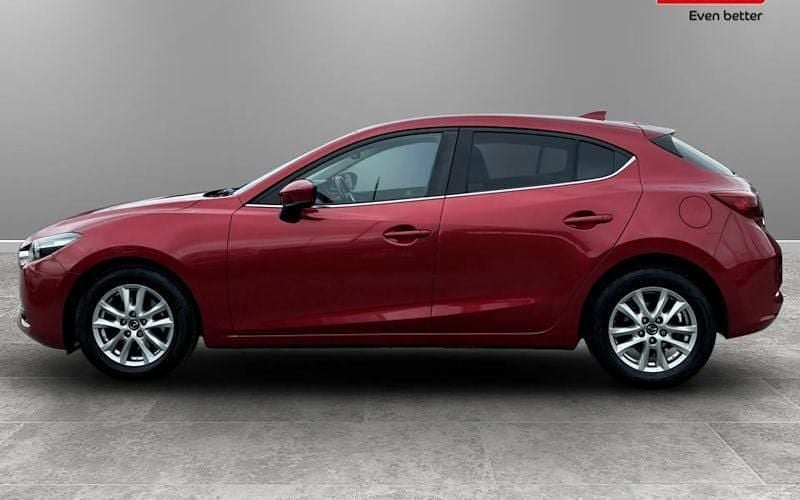 Used Mazda 3 120 HP (88 kW) 2018 Hatchback