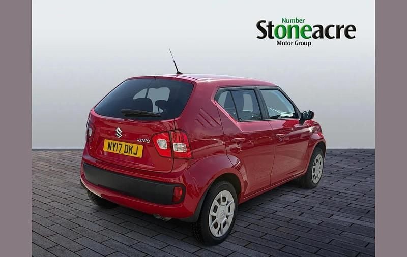 Used Suzuki Ignis SZ3 90 HP (66 kW) 2017 Red SUV