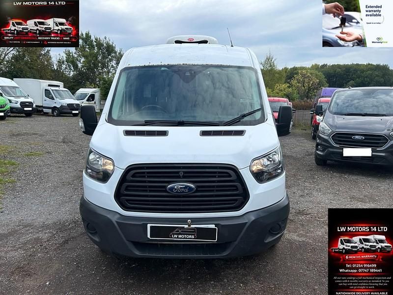 Usado Ford Transit 130 HP (95 kW) 2018 Branco Van
