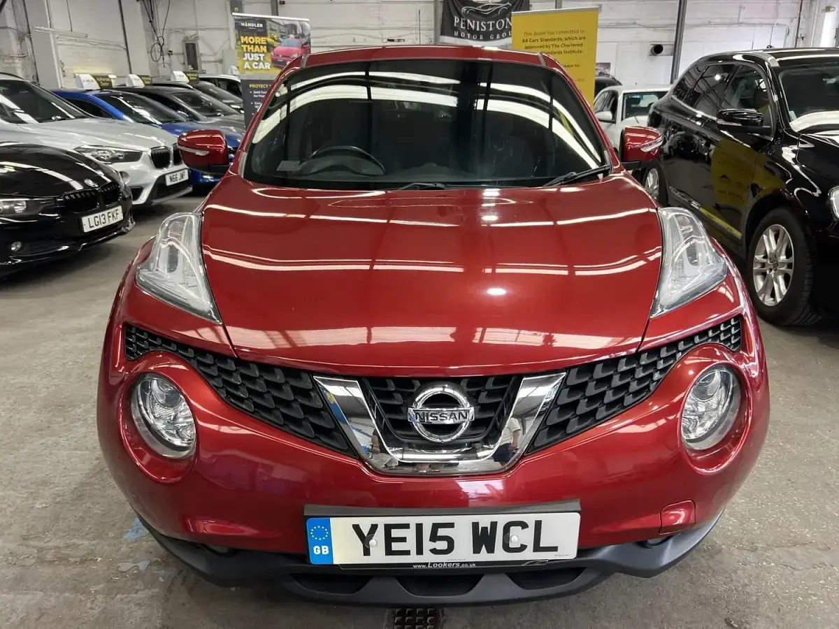 Used Nissan Juke Acenta Premium 115 HP (84 kW) 2015 Red SUV