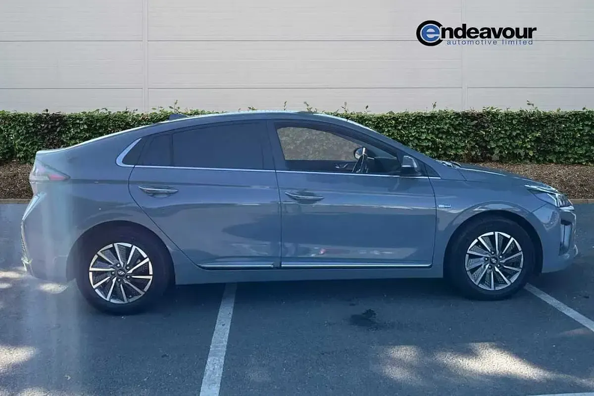 Used Hyundai Ioniq Premium SE 100 kW (136 HP) 2021 Grey Hatchback