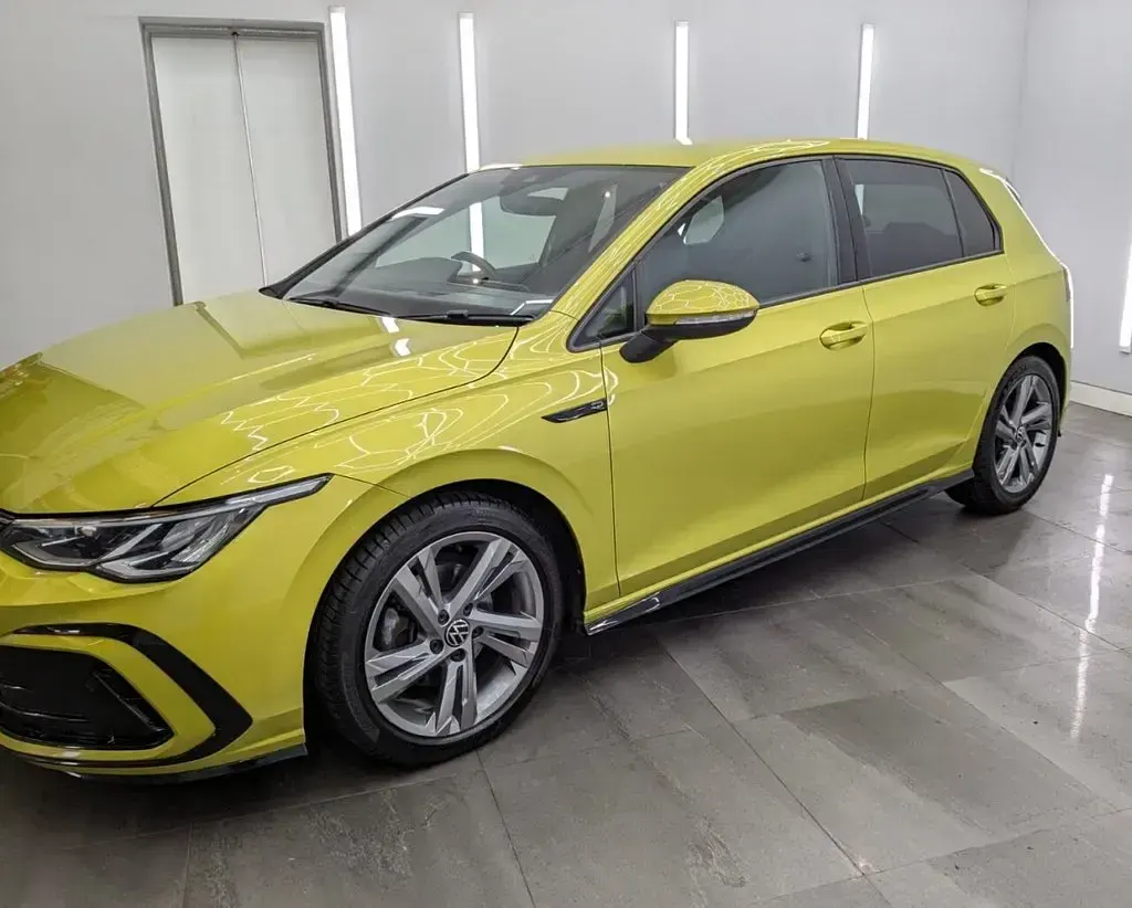 Used VW Golf VII R-line 150 HP (110 kW) 2021 Yellow Hatchback