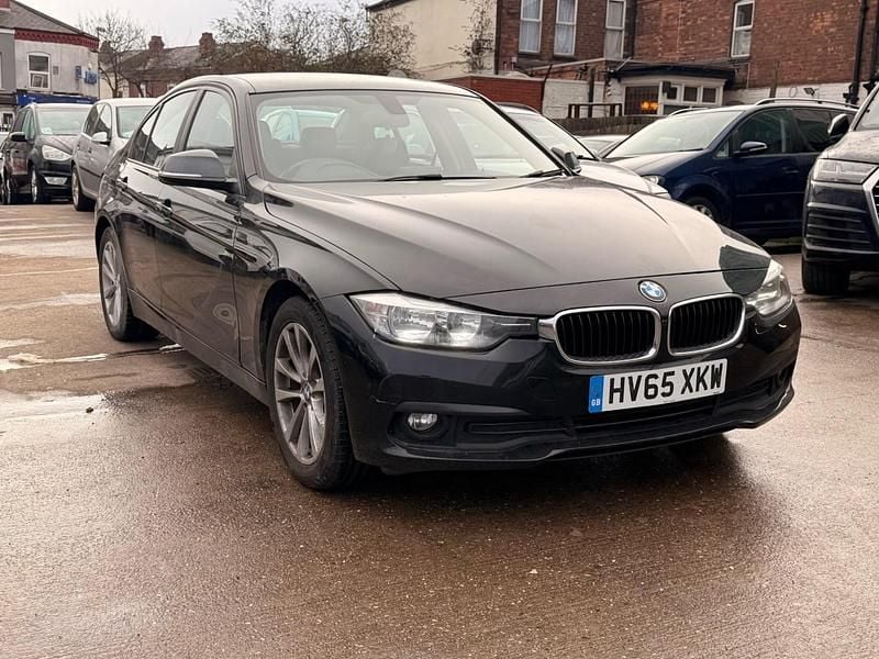 Used BMW 318 2015 Black Sedan