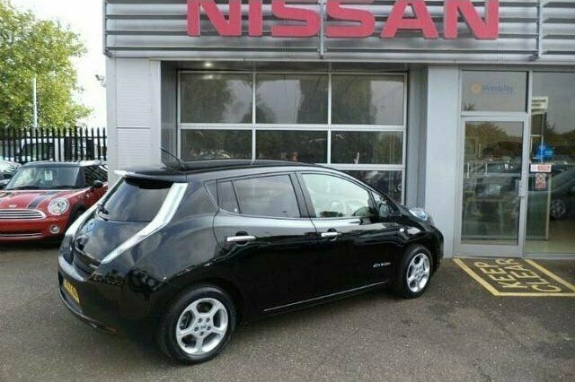 Used Nissan Leaf 80 kW (109 HP) 2011 Hatchback
